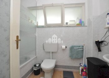 Bagno - Apartment viale kennedy, 89, Ivrea - photo 11