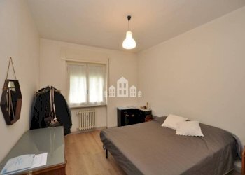 Camera da letto - Apartment viale kennedy, 89, Ivrea - photo 22