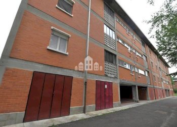Facciata - Apartment viale kennedy, 89, Ivrea - photo 29