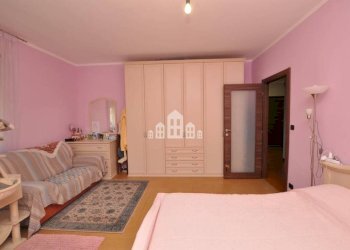 Camera da letto - Appartamento via Cappella dell'orco, 6, Pont-Canavese - foto 14