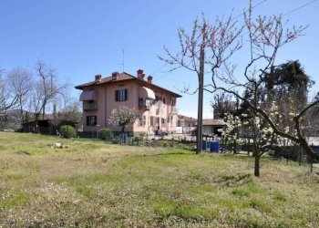 Terreno - Four-room apartment via Ponte Vecchio, 1, Cuorgnè - photo 1