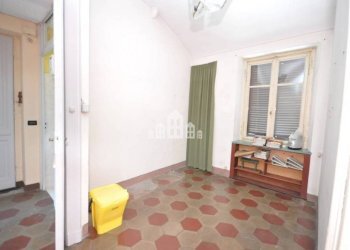 Camera da letto - Four-room apartment via Ponte Vecchio, 1, Cuorgnè - photo 13