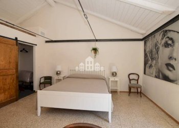 Camera da letto - Appartamento via Arduino, 92, Ivrea - foto 21