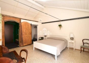 Camera da letto - Appartamento via Arduino, 92, Ivrea - foto 22