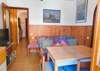 Sala da pranzo - Three-room apartment via Mussi, 2, Roburent - photo 4