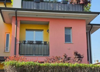 facciata - Appartamento via Novella, Bagnolo Cremasco - foto 1