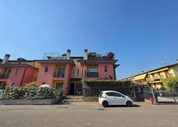 facciata - Appartamento via Novella, Bagnolo Cremasco - foto 84