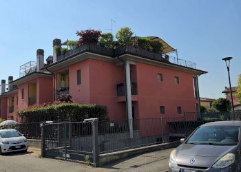 facciata - Appartamento via Novella, Bagnolo Cremasco - foto 86