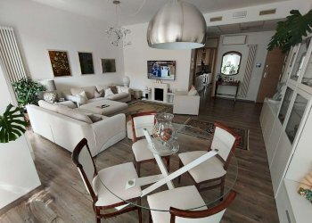 soggiorno - Appartamento piazza Benvenuti, Crema - foto 5