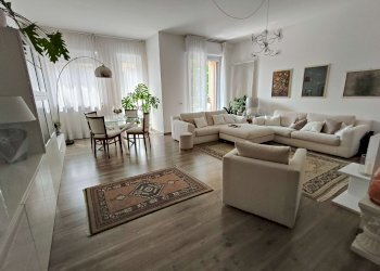 soggiorno - Appartamento piazza Benvenuti, Crema - foto 7