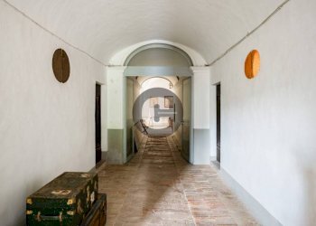 Interno palazzo - Stabile - Palazzo strada provinciale 102, Radda in Chianti - foto 19