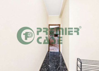 corridoio - Appartamento corso Vercelli, 388, Torino - foto 9
