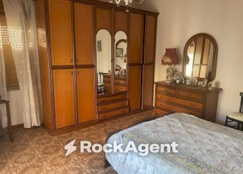 Camera da letto - Villa via Imperia, 17, Albanella - foto 22