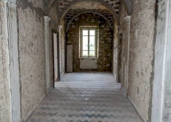 Interno palazzo - Stable - Palace Località Morruzze, 14, Baschi - photo 20
