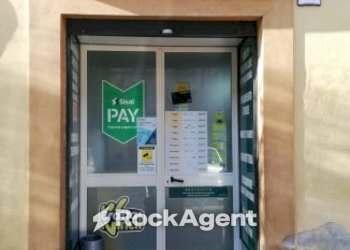 Facciata - Shop piazza Roma, 20, Piedimonte Matese - photo 2
