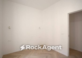 Camera da letto - Three-room apartment via Germanico, 170, Roma - photo 9