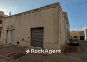 Zona - Warehouse via Giuseppe Mazzini, 3, Taviano - photo 9