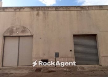 Facciata - Warehouse via Giuseppe Mazzini, 3, Taviano - photo 11