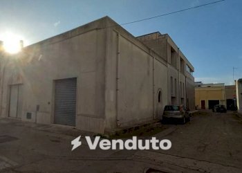 Zona - Magazzino via Giuseppe Mazzini, 3, Taviano - foto 6