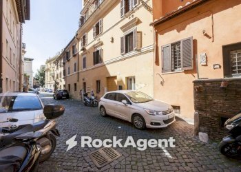 Zona - Three-room apartment Roma (neighborhood Centro Storico) - photo 18