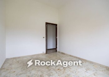 Camera da letto - Appartamento via Ettore Vitale, Catanzaro - foto 24