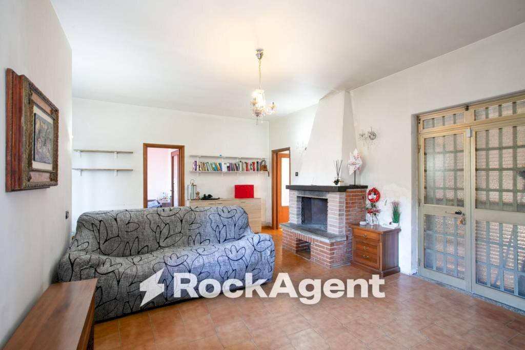 Salone - Villa via Palermo, 8, Fiano Romano - foto 2