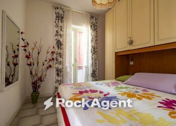Camera da letto - Four-room apartment via San Martino, Stalettì - photo 25
