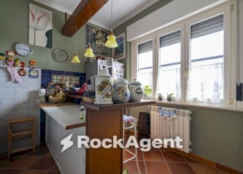 Cucina - Four-room apartment viale Tommaso Campanella, 90, Catanzaro - photo 2