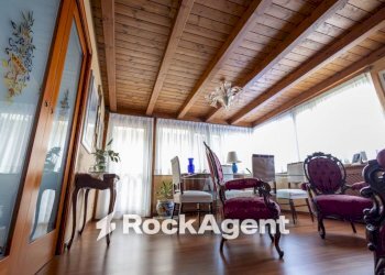 Studio - Four-room apartment viale Tommaso Campanella, 90, Catanzaro - photo 12