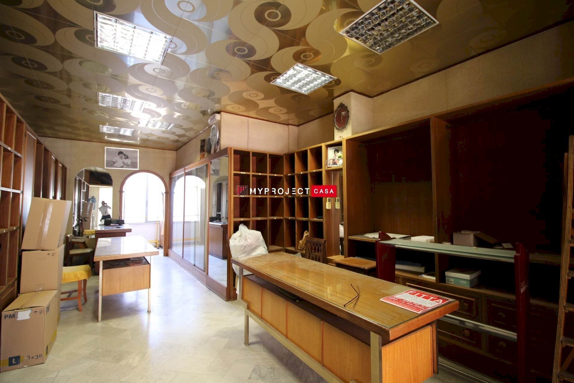 Shop Viale Della Libertà, Martina Franca - photo 3