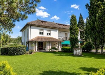 Four-room apartment strada di Morgnano, Terni - photo 1