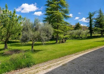 Four-room apartment strada di Morgnano, Terni - photo 31
