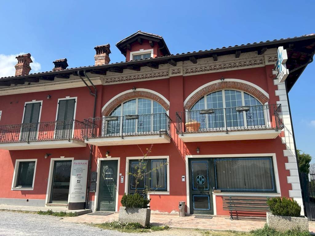 Negozio strada Provinciale Mondovì-Villanova 38, Mondovì - foto 1
