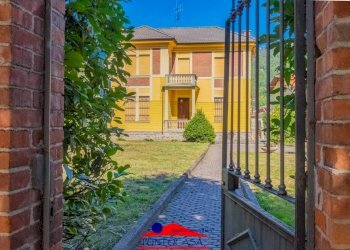 Villa Viale Sarrea, 18, Dronero - photo 3
