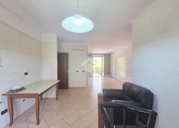 Three-room apartment Via Beinasco, Alpignano - photo 6