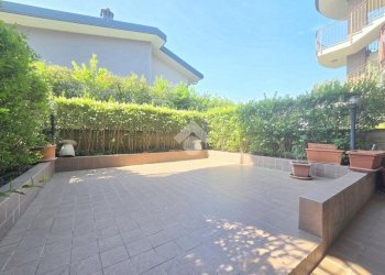 Three-room apartment Via Beinasco, Alpignano - photo 13