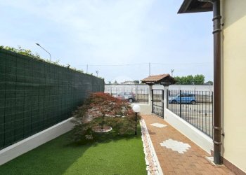 Villa a Schiera Via Silvio Pellico, Rondissone - foto 4