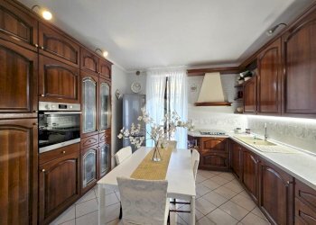 Villa a Schiera Via Silvio Pellico, Rondissone - foto 9
