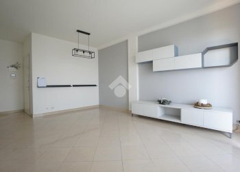 Three-room apartment Via gambigliani zoccoli, Modena (neighborhood Baggiovara) - photo 3