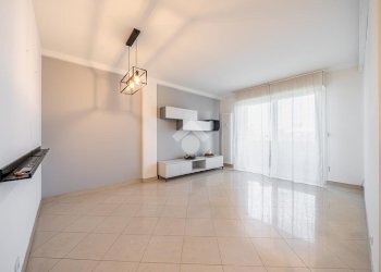 Three-room apartment Via gambigliani zoccoli, Modena (neighborhood Baggiovara) - photo 3