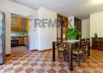 Sala da pranzo - Villa Via Colleoni
 
10, Cagliari - foto 12
