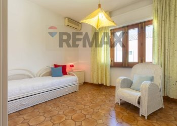 Camera / camera da letto - Villa Via Colleoni
 
10, Cagliari - foto 23