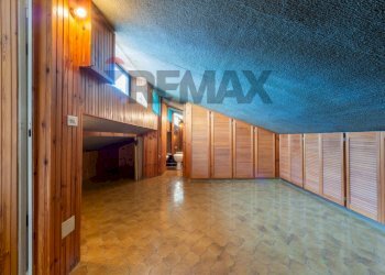 mansarda - Villa Via Colleoni
 
10, Cagliari - foto 31