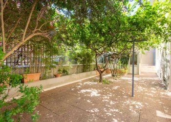 Giardino - Villa Via Colleoni
 
10, Cagliari - foto 37