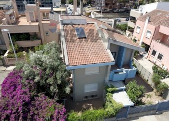 l esterno della villa - Villa Via Colleoni
 
10, Cagliari - foto 2