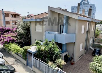 la villa - Villa Via Colleoni
 
10, Cagliari - foto 42