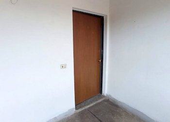 Interno palazzo - Bilocale via Papa Giovanni XXIII, 1, Cavaglio d'Agogna - foto 8