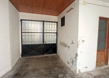 Box auto - Casa indipendente via Sanado, 15, Borgomanero - foto 6