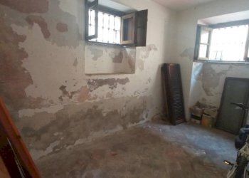 Cantina - Casa indipendente via Sanado, 15, Borgomanero - foto 17