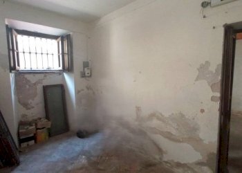 Cantina - Casa indipendente via Sanado, 15, Borgomanero - foto 18